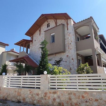 ניקיטי Royals Apartments 2 מראה חיצוני תמונה