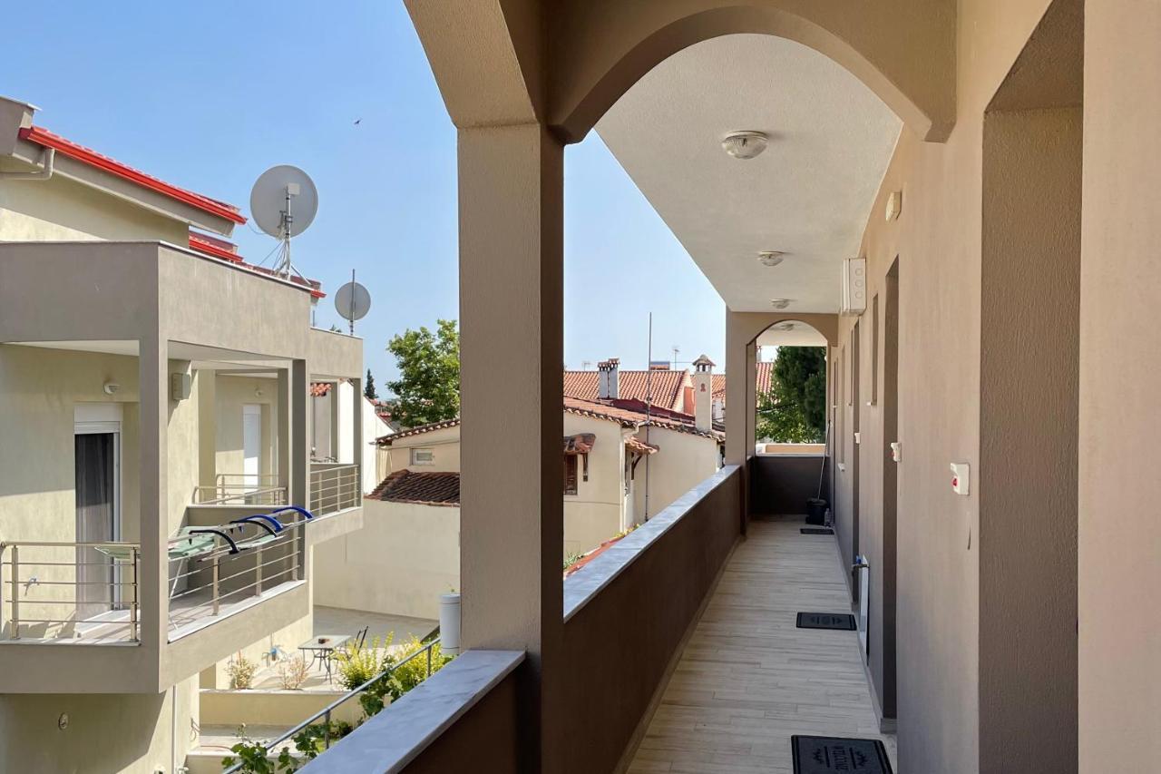ניקיטי Royals Apartments 2 מראה חיצוני תמונה